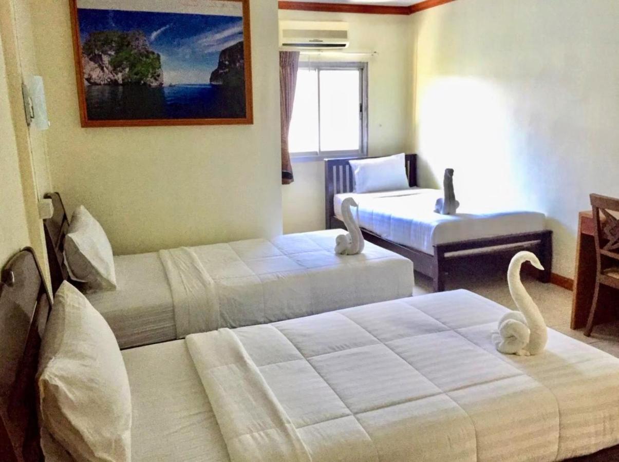 Hotel Golden Bee Phiphi Exterior foto